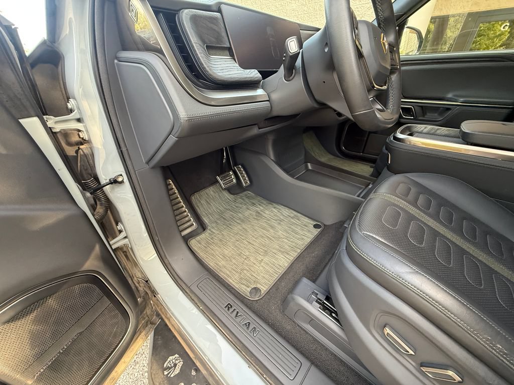 Used 2022 Rivian R1T Launch Edition AWD/4WD image 11