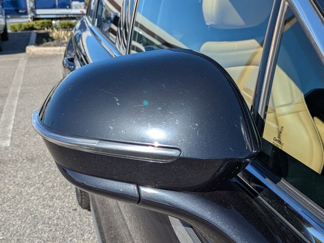 Used 2020 Lincoln Corsair Reserve w/ Equipment Group 202A image 12