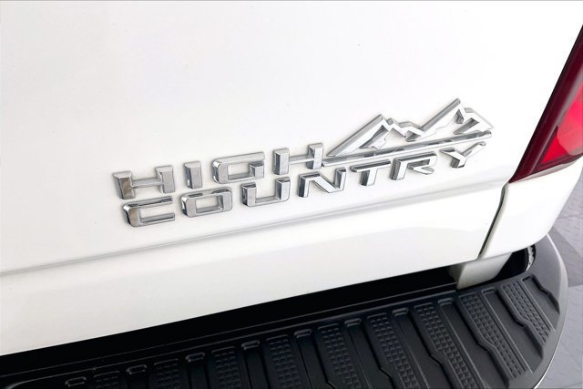 Used 2021 Chevrolet Silverado 3500 High Country AWD/4WD image 7