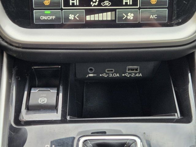 Used 2024 Subaru Outback Limited image 18