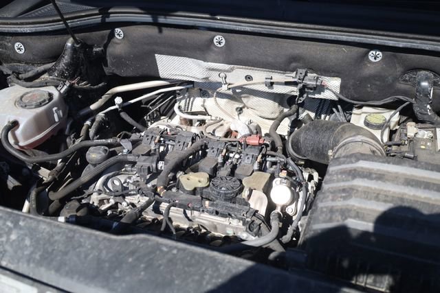 Used 2025 Volkswagen Atlas Cross Sport SE image 8