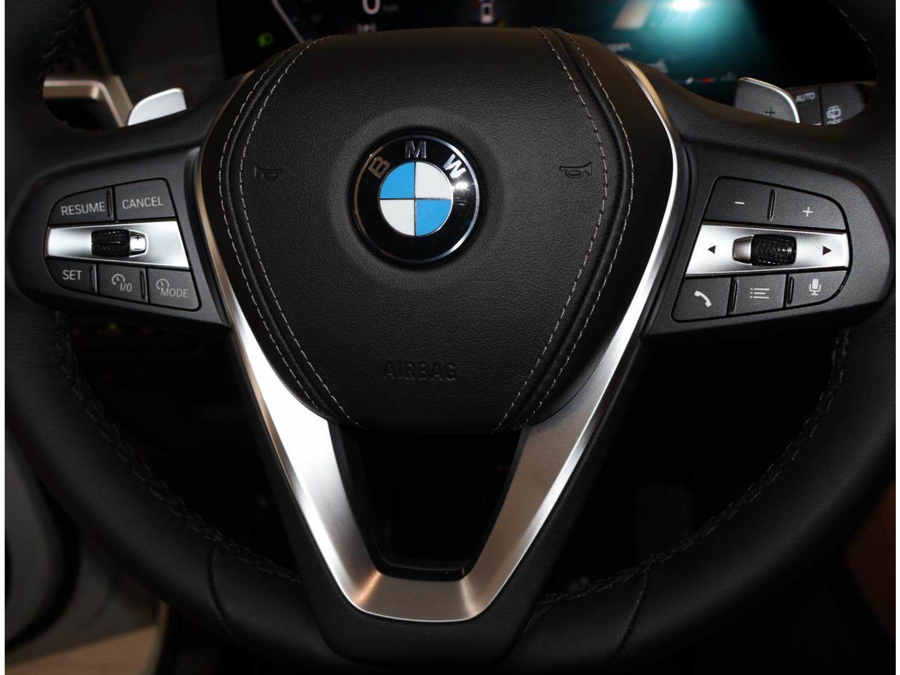Used 2026 BMW X5 xDrive40i w/ Premium Package AWD/4WD image 21