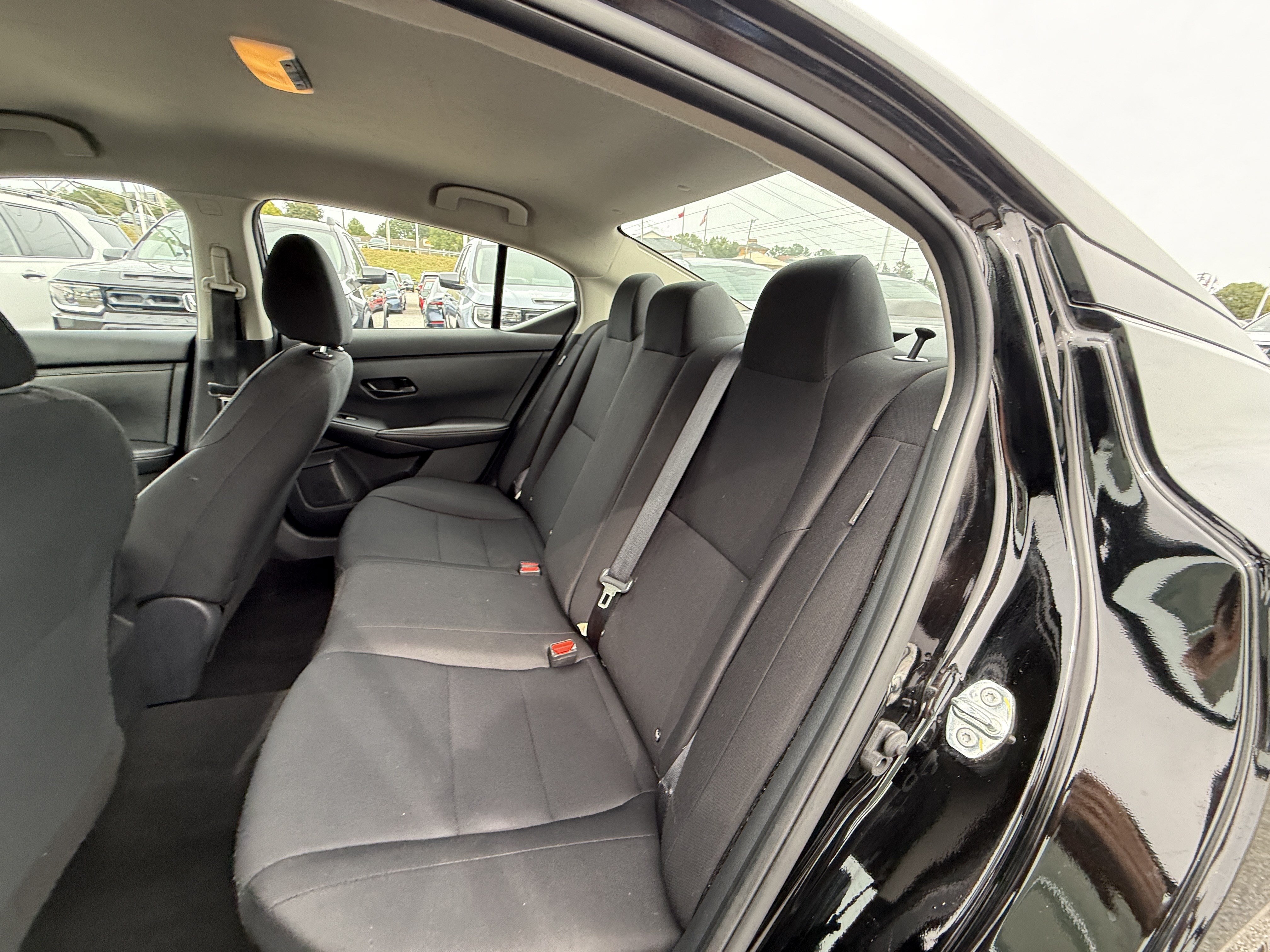 Used 2025 Nissan Sentra S FWD image 31