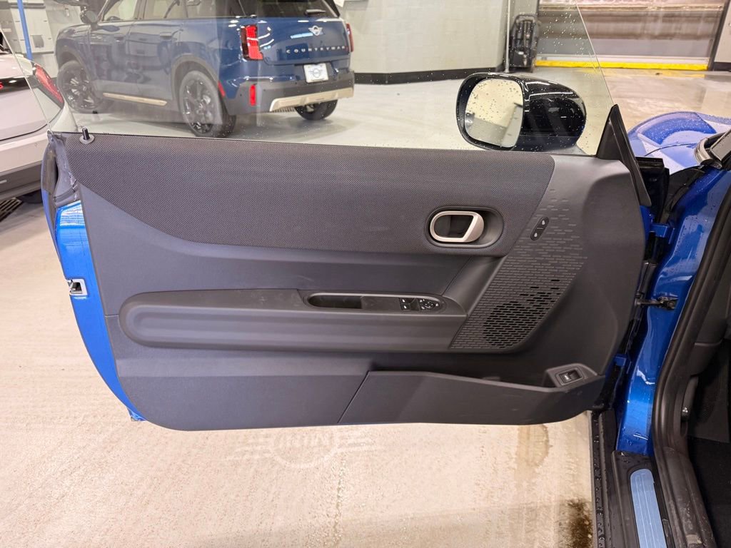 New 2026 MINI Cooper 2-Door Hardtop FWD image 10