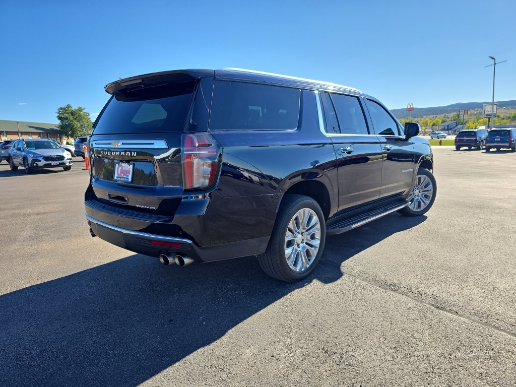 Certified 2024 Chevrolet Suburban Premier AWD/4WD image 9