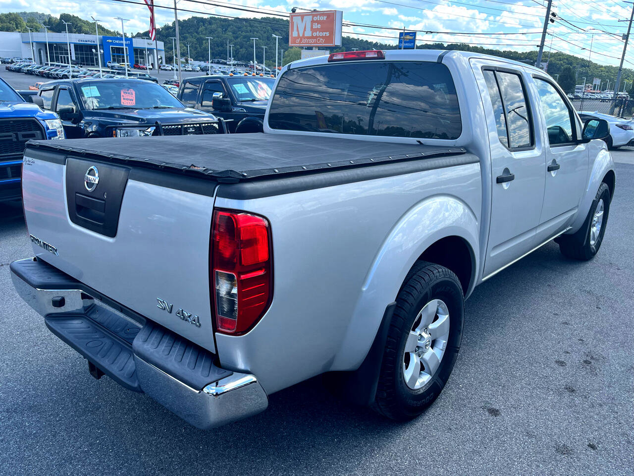 Used 2012 Nissan Frontier SV w/ SV Premium Utility Pkg image 5