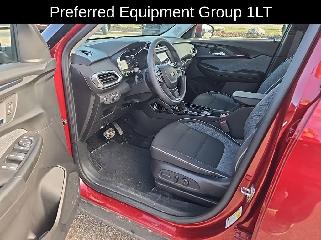 Used 2023 Chevrolet TrailBlazer LT image 9