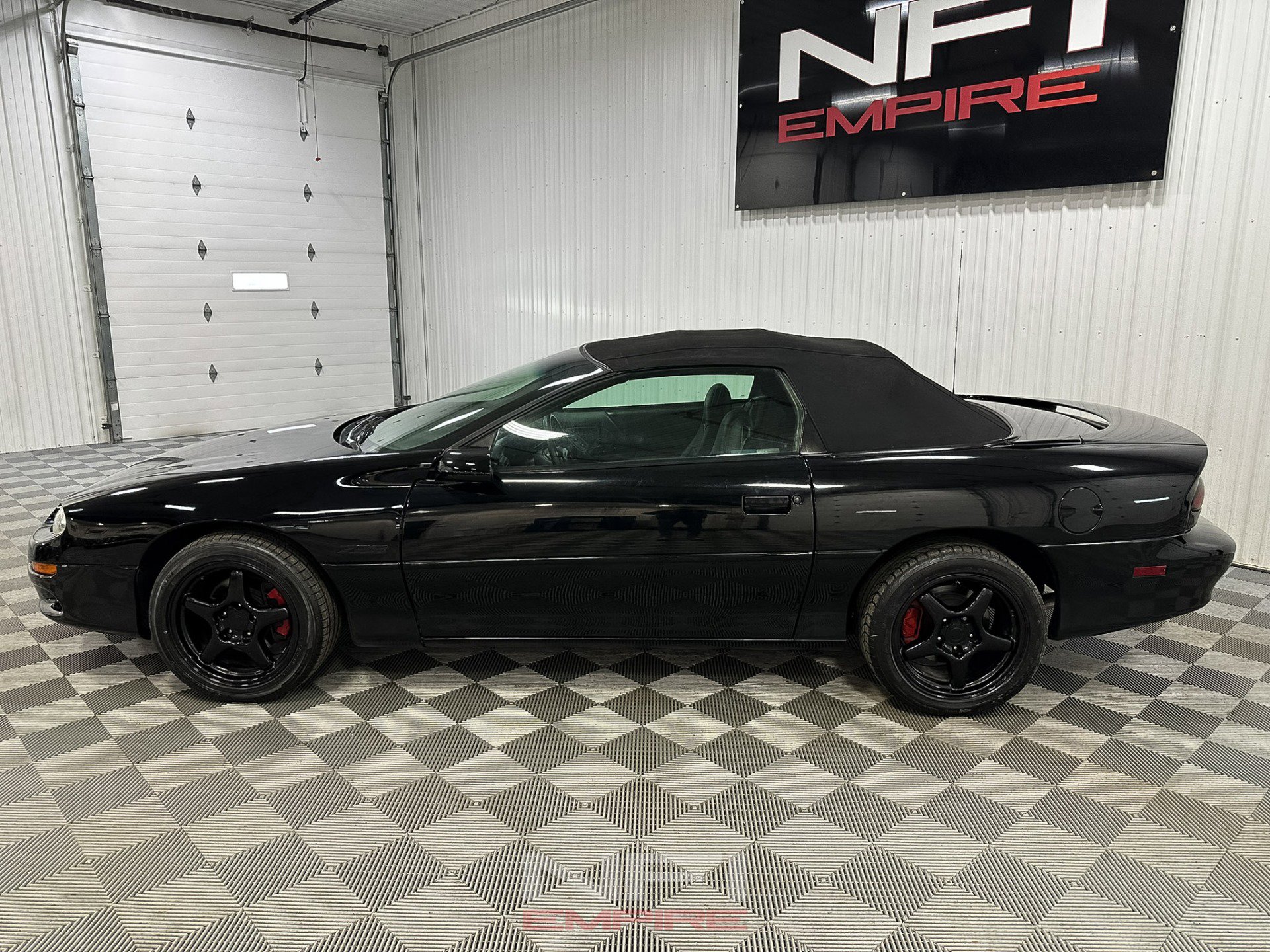 Used 2002 Chevrolet Camaro Z28 image 4