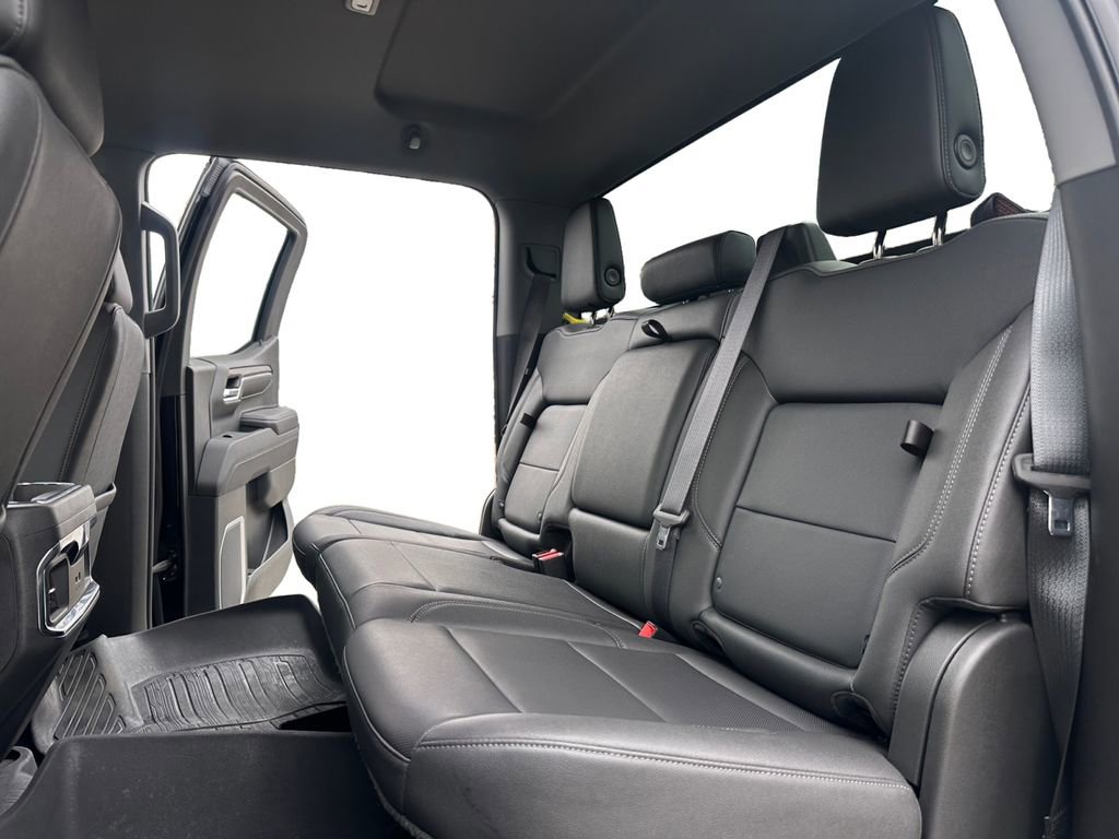 Used 2023 GMC Sierra 1500 SLT w/ SLT Premium Package image 29