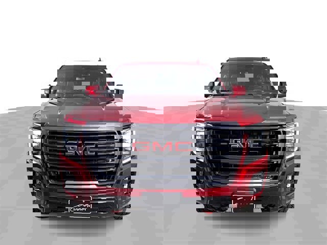 Used 2024 GMC Yukon AT4 w/ Technology Package image 3