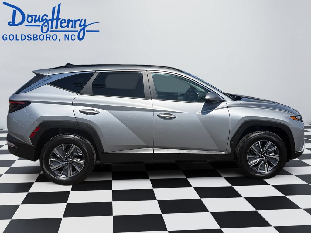 Used 2023 Hyundai Tucson Blue AWD/4WD image 6