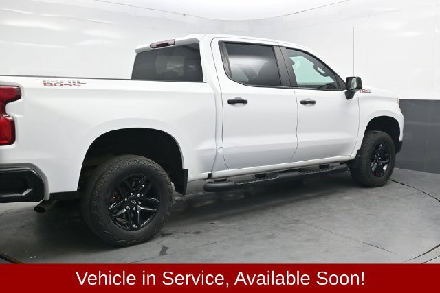 Used 2023 Chevrolet Silverado 1500 LT Trail Boss w/ Protection Package AWD/4WD image 8
