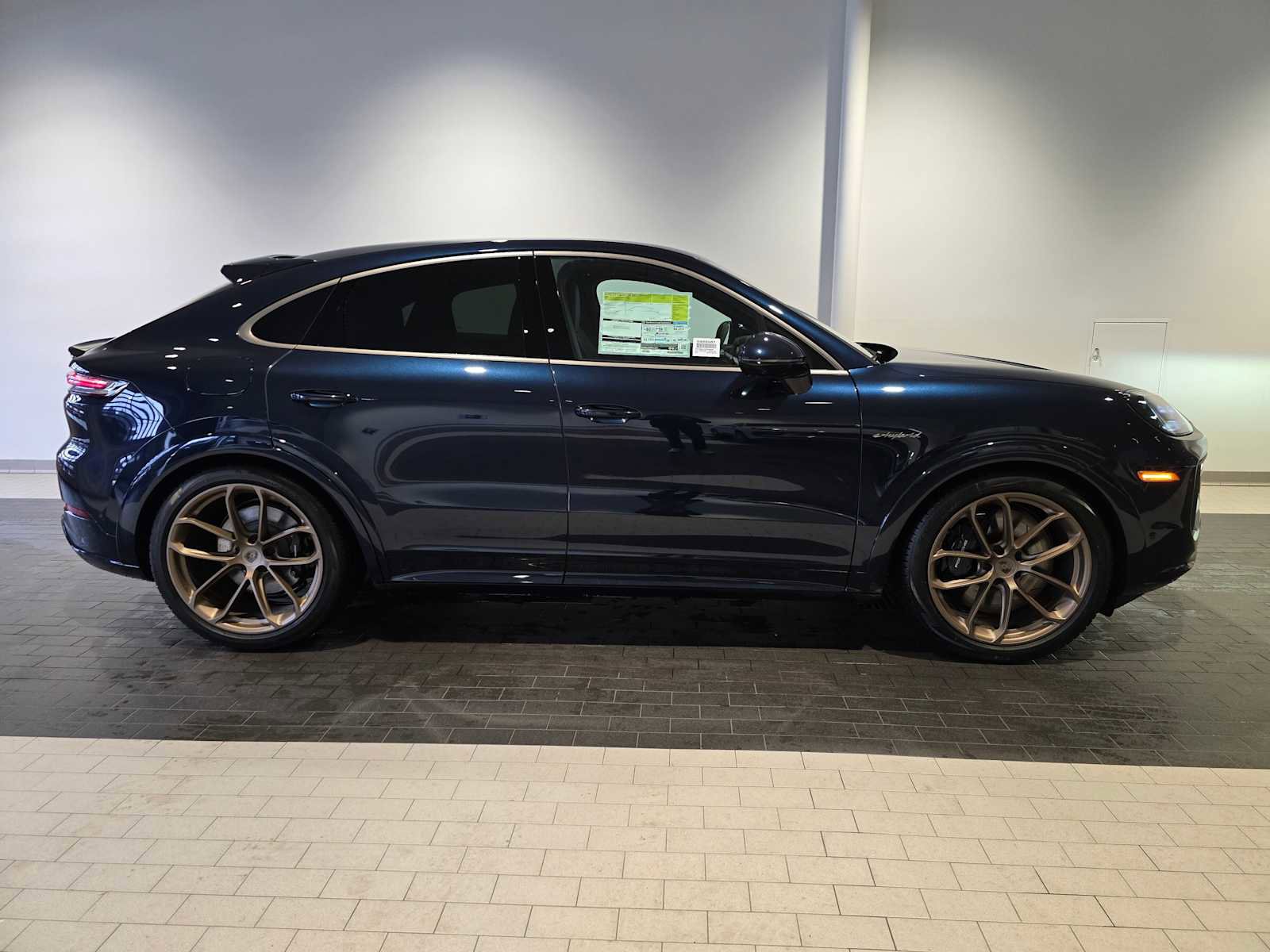 New 2026 Porsche Cayenne Turbo image 8