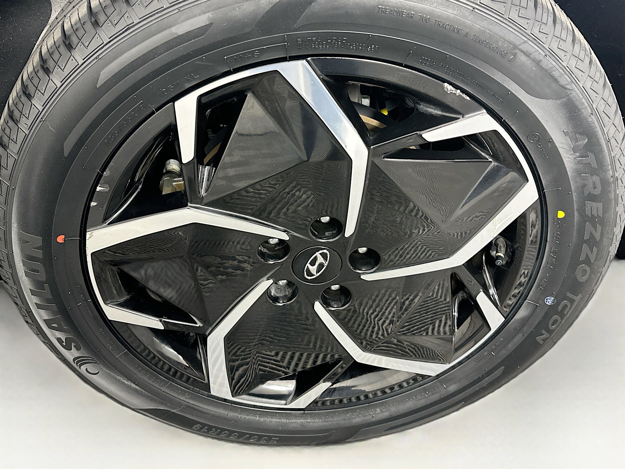 Used 2024 Hyundai Ioniq 5 SEL RWD image 11
