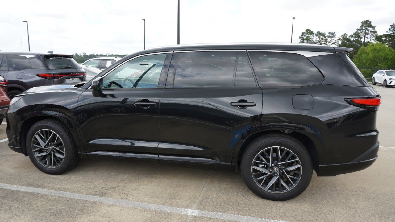 Certified 2025 Lexus TX 350 AWD w/ Technology Package image 6