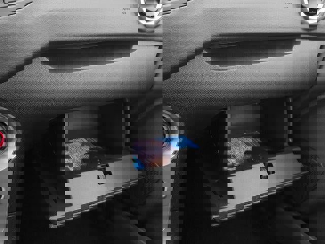 Used 2017 Ford Fiesta SE w/ Equipment Group 201A image 17