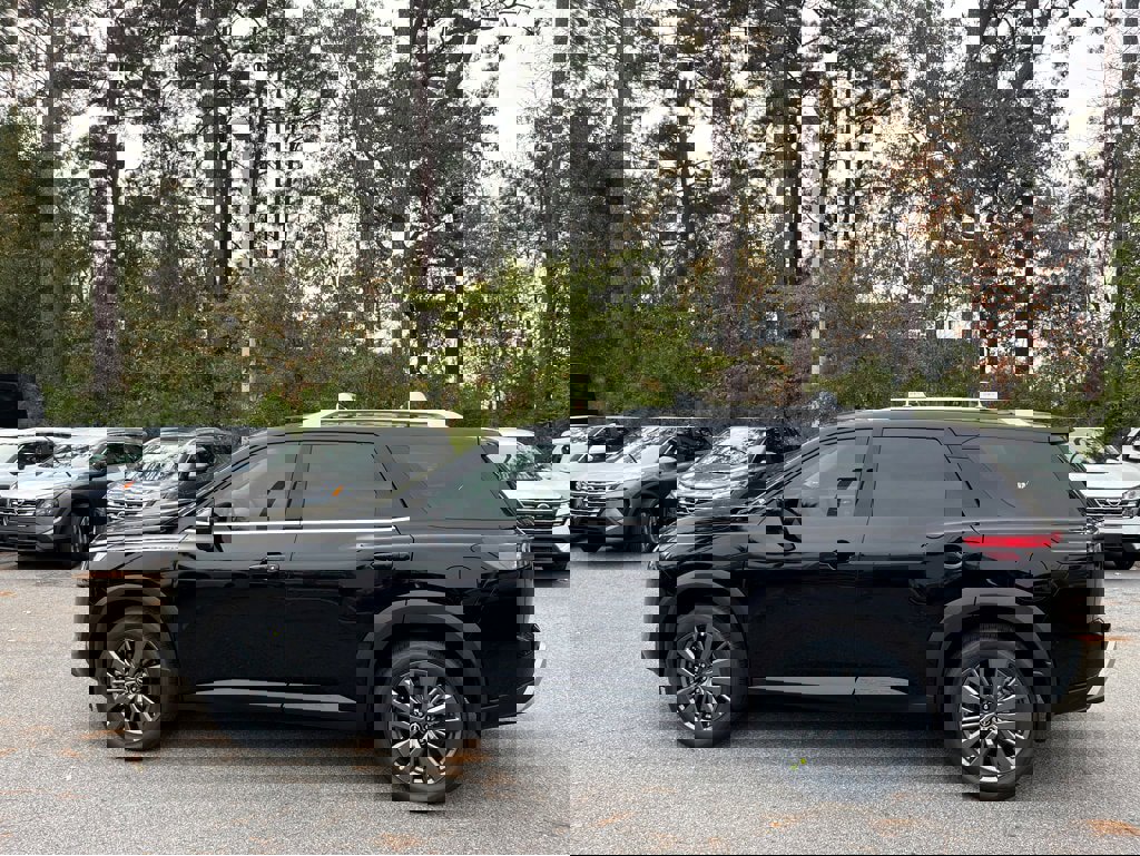 New 2025 Nissan Pathfinder SL w/ Lighting Package (N92) image 5