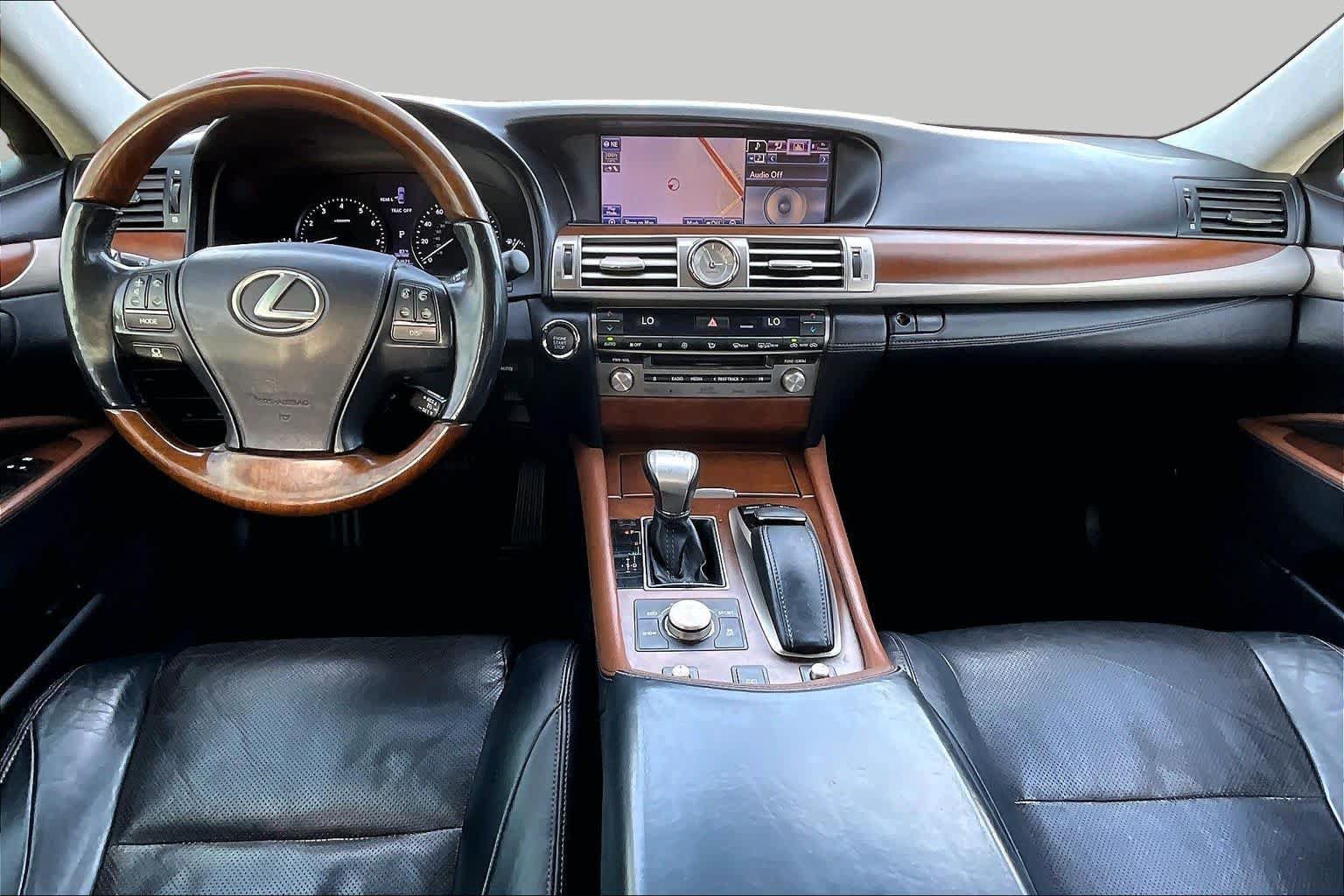 Used 2013 Lexus LS 460 L AWD/4WD image 15