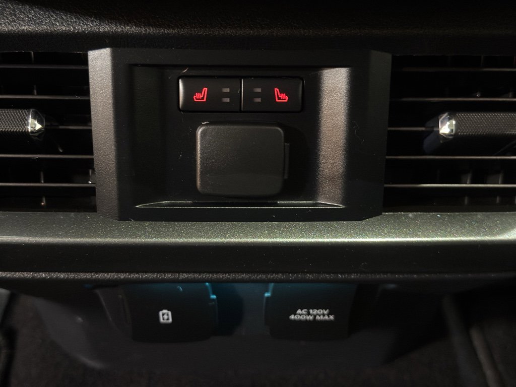 Used 2023 Ford F150 Lariat w/ Equipment Group 502A High image 15