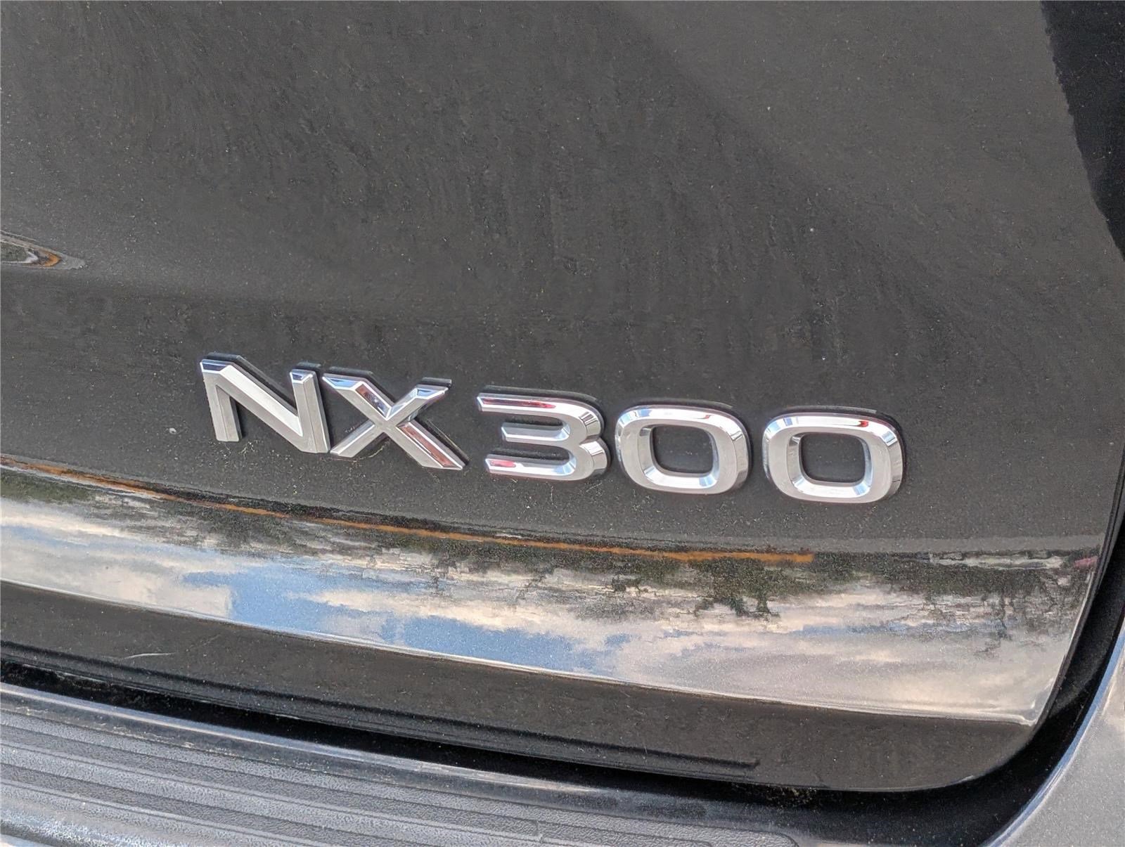 Used 2020 Lexus NX 300 FWD w/ Comfort Package image 9