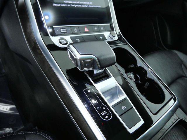 Used 2023 Audi Q8 Premium AWD/4WD image 19