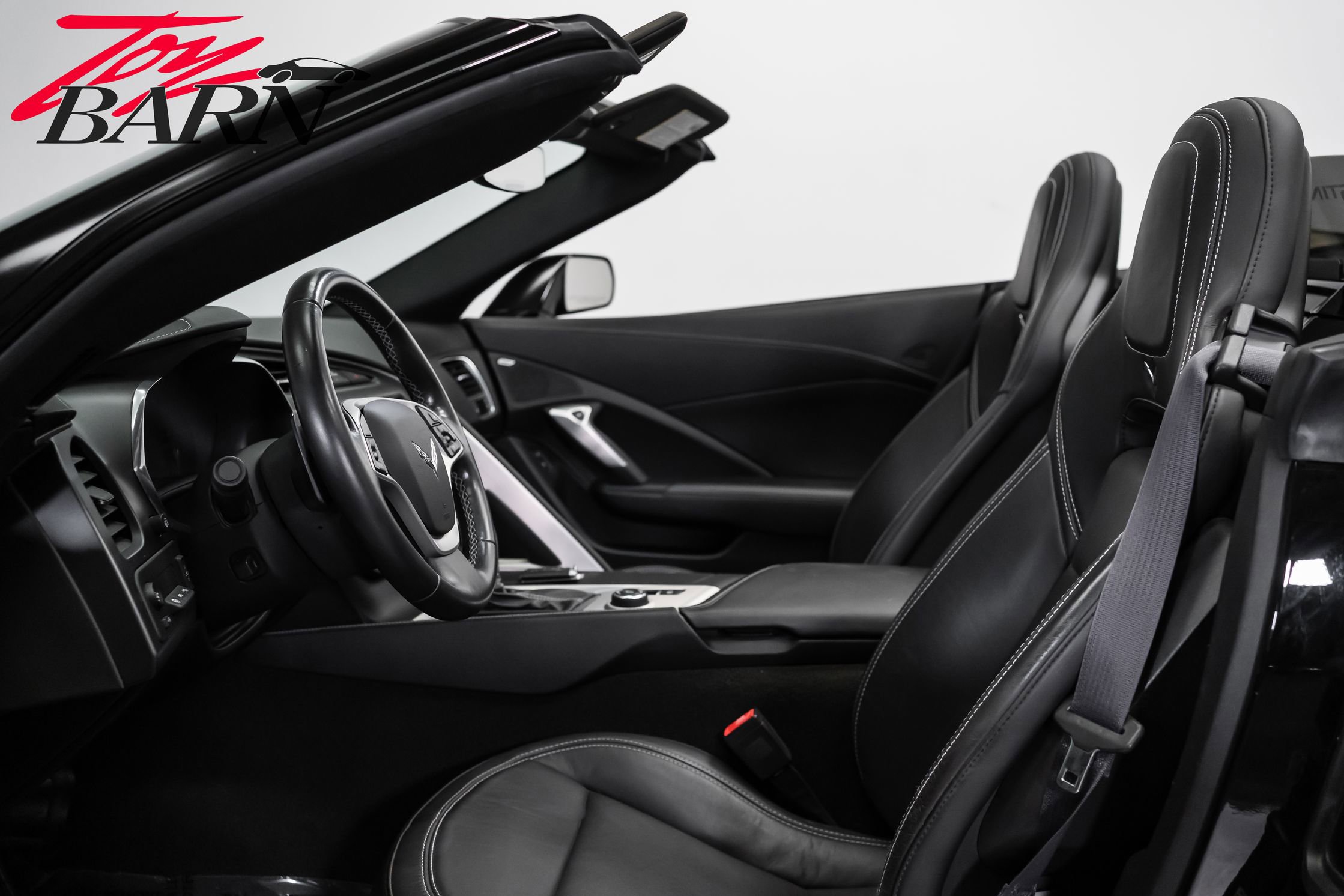 Used 2015 Chevrolet Corvette Stingray Convertible w/ 2LT Preferred Equipment Group RWD image 34