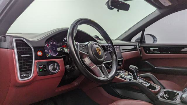 Used 2021 Porsche Cayenne image 24