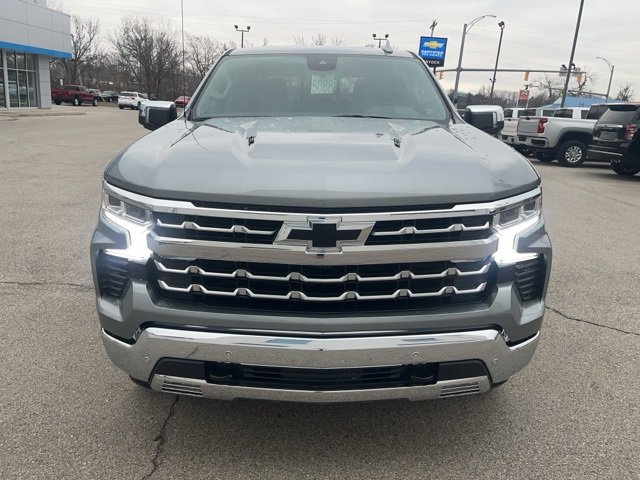 New 2025 Chevrolet Silverado 1500 LTZ image 8