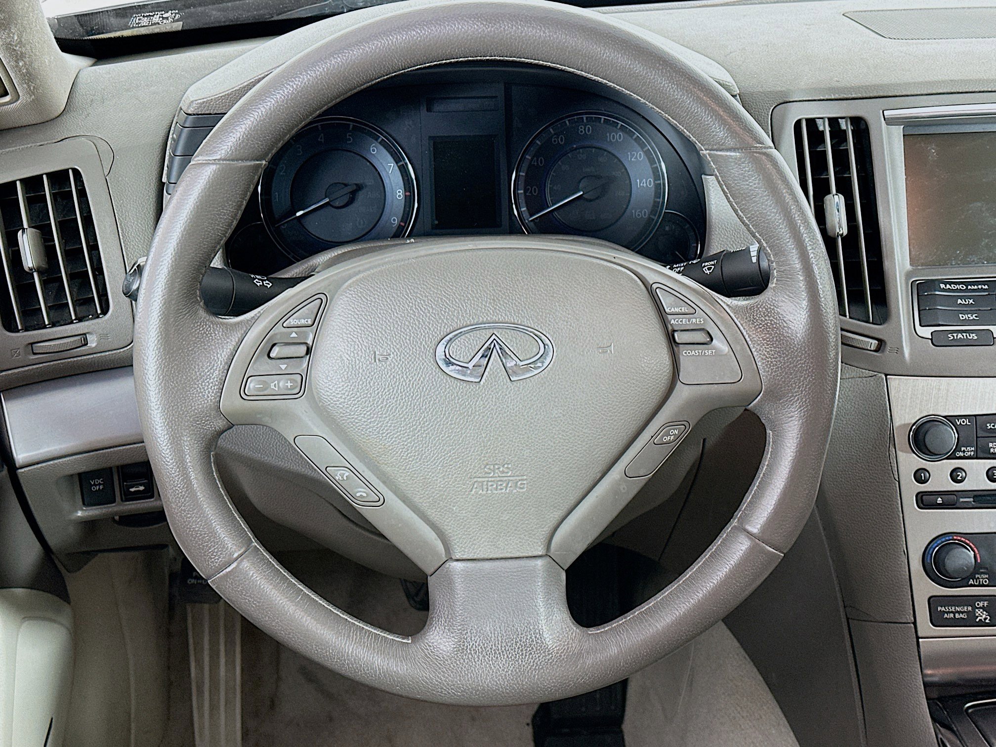 Used 2010 INFINITI G37 Journey w/ Premium Pkg image 18