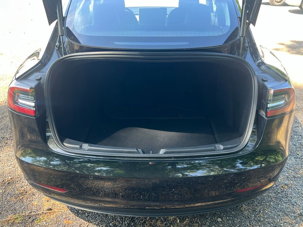 Used 2018 Tesla Model 3 Mid Range RWD image 18