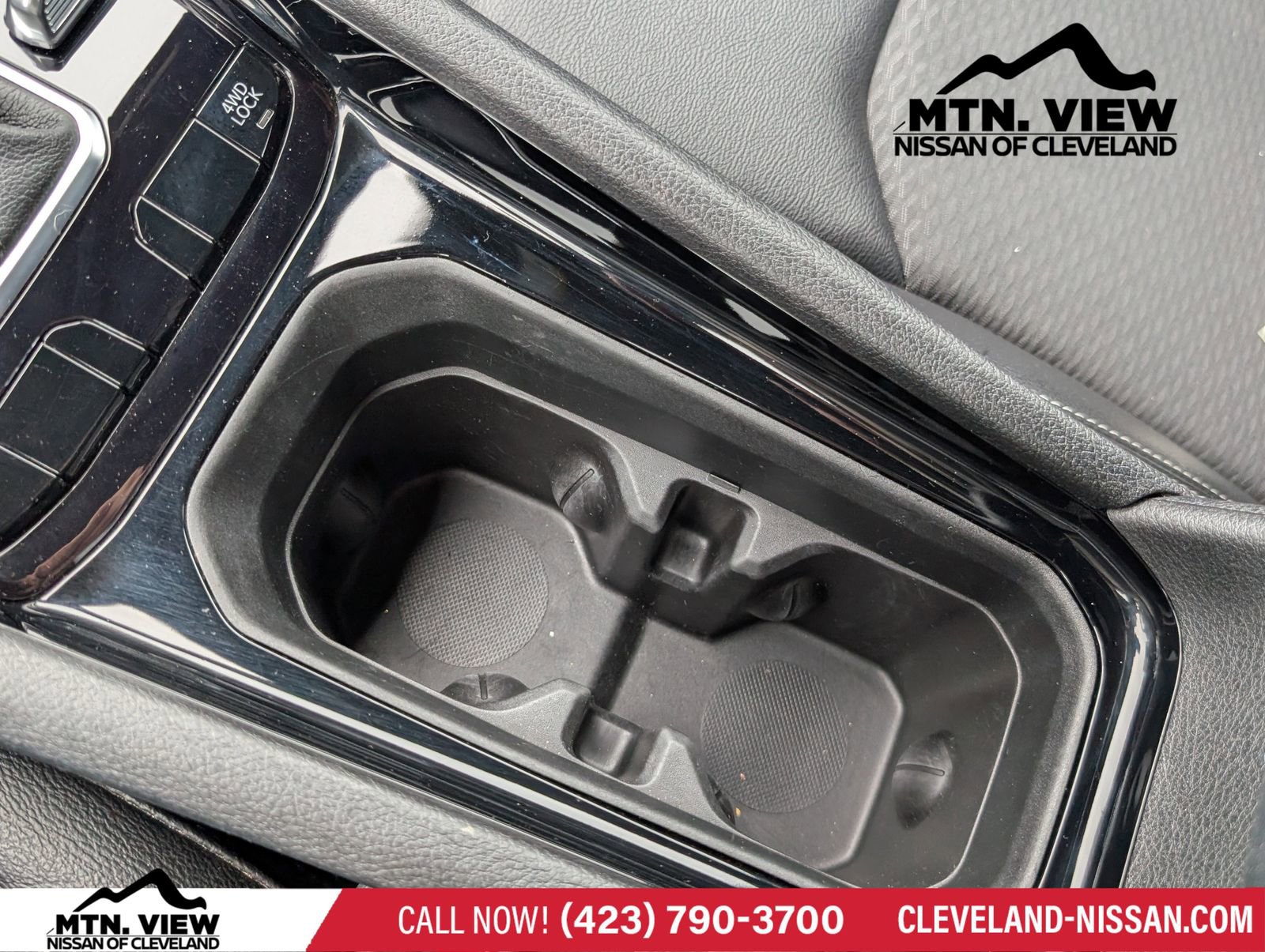 Used 2023 Jeep Compass Altitude image 17