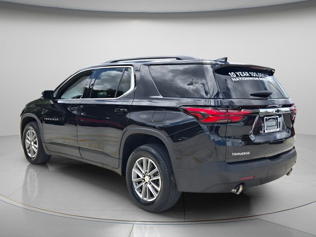 Used 2023 Chevrolet Traverse LT FWD image 8