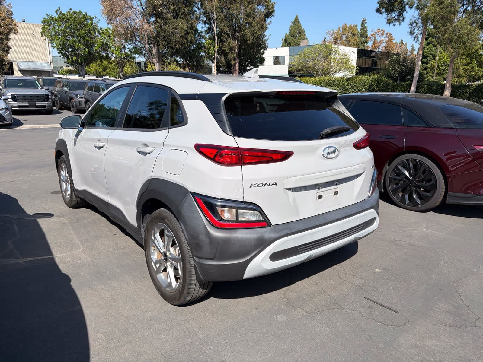 Used 2023 Hyundai Kona SEL AWD/4WD image 4