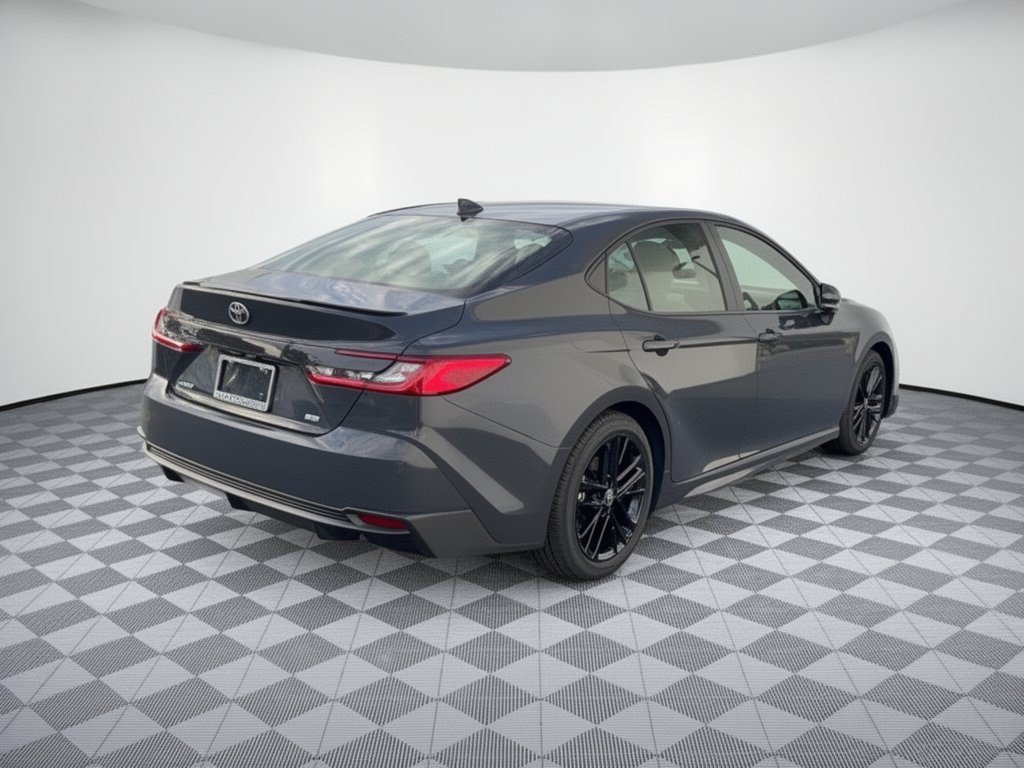 Used 2026 Toyota Camry SE FWD image 9