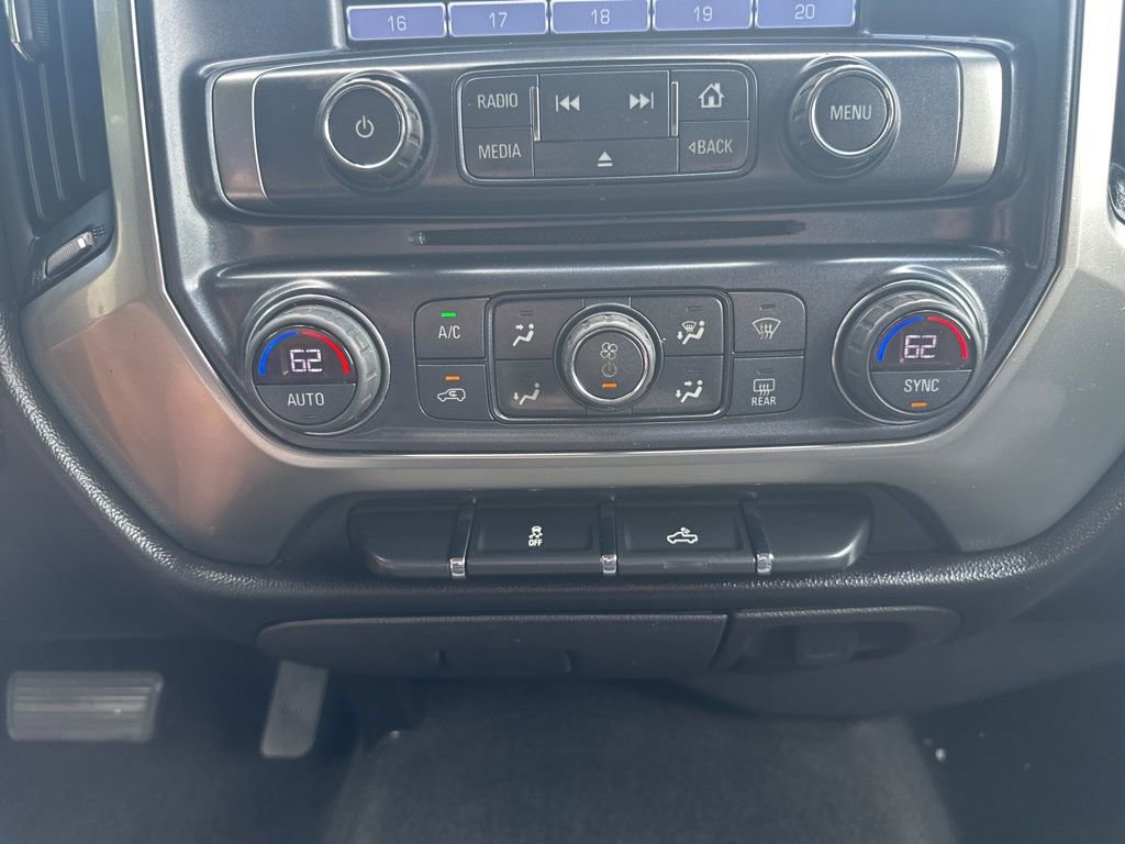 Used 2018 Chevrolet Silverado 1500 LT w/ LT Eassist Package RWD image 20