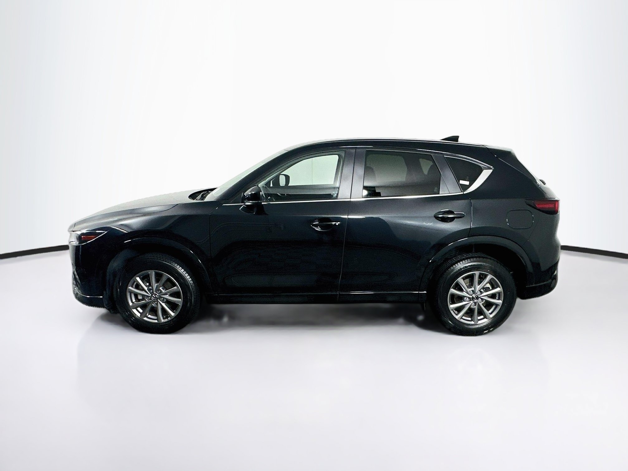 Used 2025 MAZDA CX-5 AWD 2.5 S w/ Select Package image 4