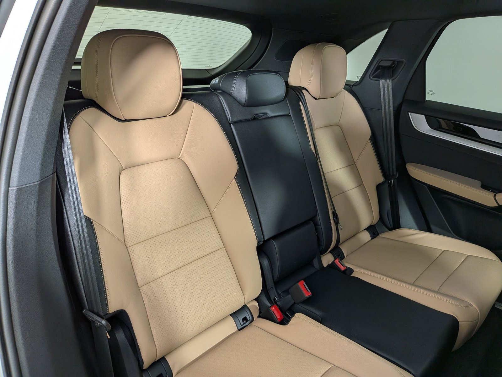 New 2026 Porsche Cayenne AWD/4WD image 23