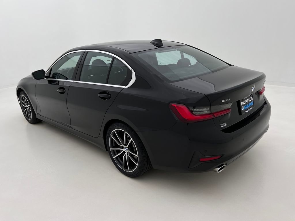 Used 2021 BMW 330i xDrive Sedan w/ Driving Assistance Package image 9
