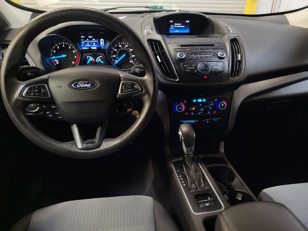 Used 2018 Ford Escape SE FWD image 22