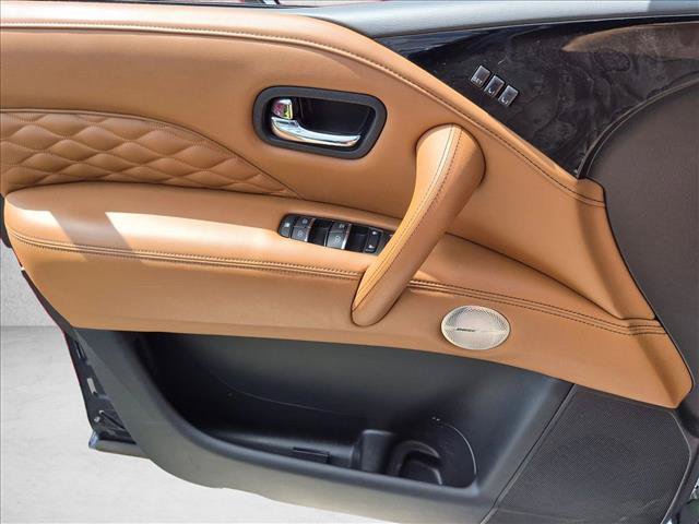 Used 2023 INFINITI QX80 Sensory w/ Cargo Package AWD/4WD image 9