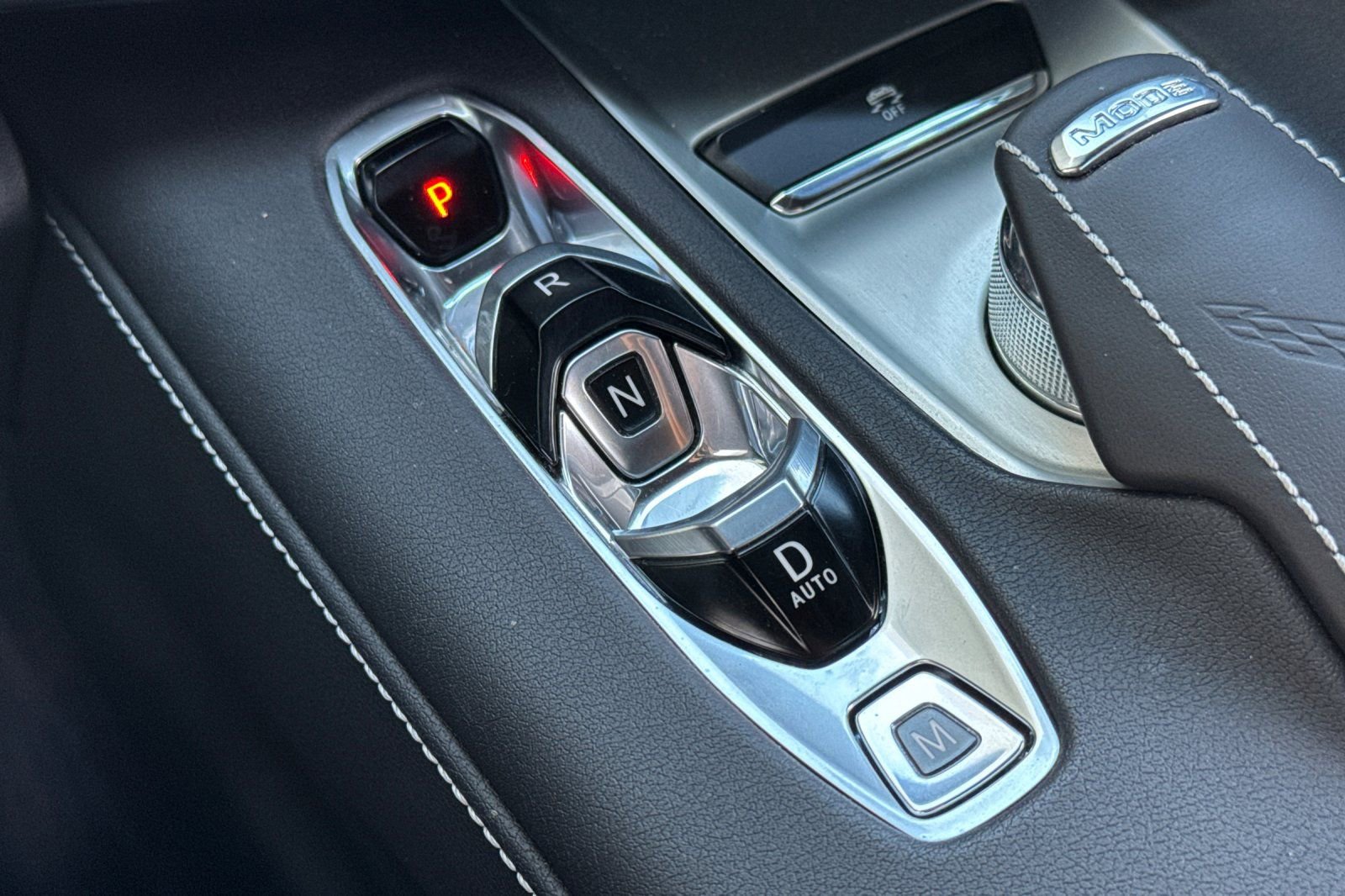 Used 2023 Chevrolet Corvette Stingray Coupe w/ Engine Appearance Package image 21