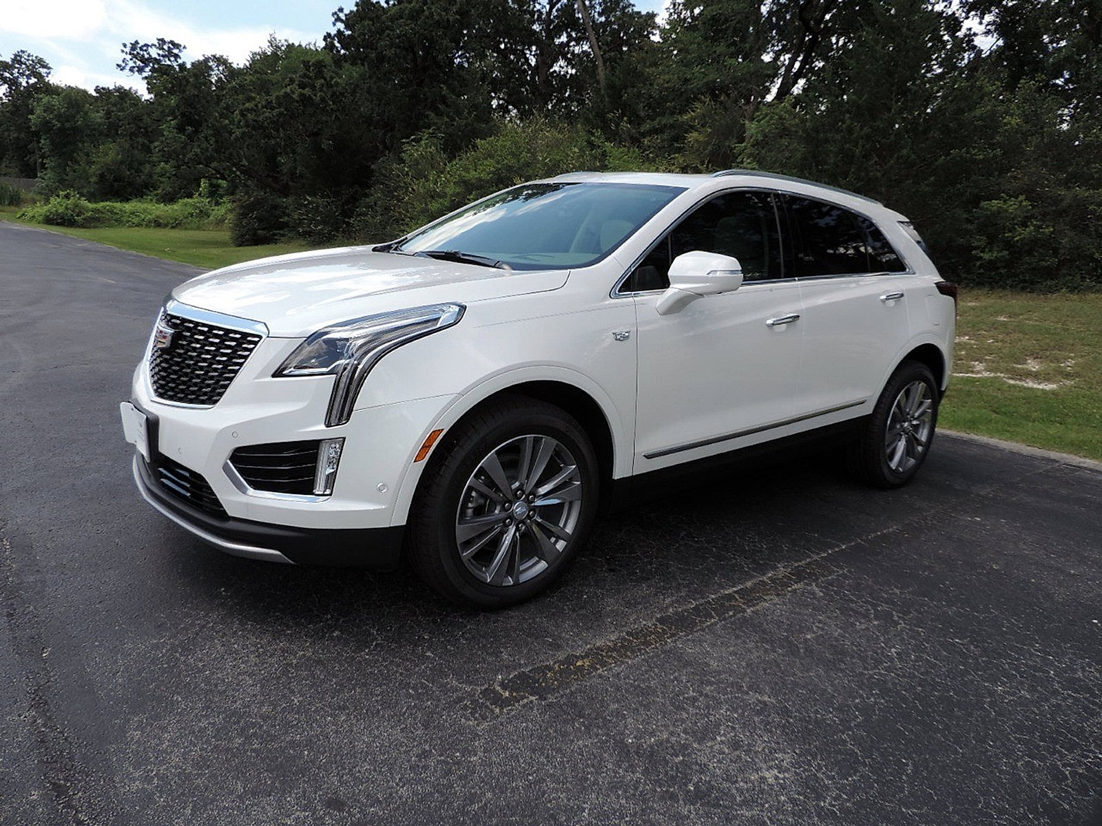 New 2026 Cadillac XT5 Premium Luxury w/ Driver Assist Package