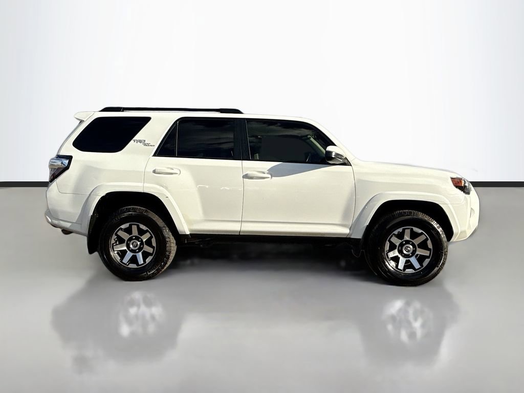 Used 2019 Toyota 4Runner TRD Off-Road image 2