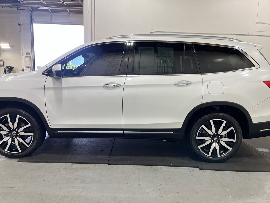 Used 2020 Honda Pilot Touring image 4