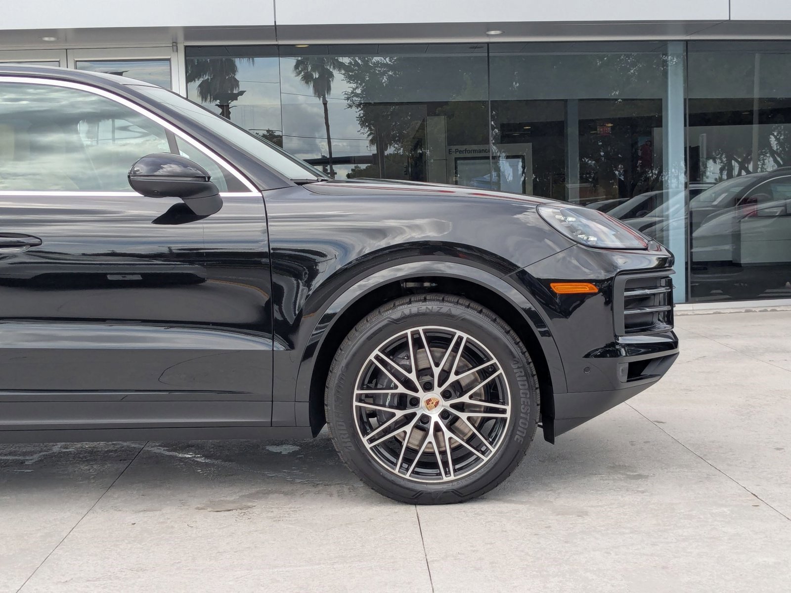 New 2026 Porsche Cayenne image 11