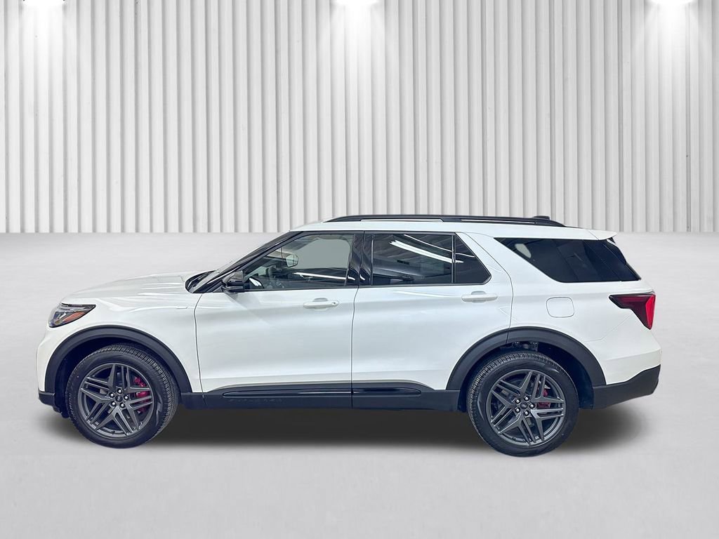 New 2025 Ford Explorer ST-Line w/ ST-Line Street Pack image 8
