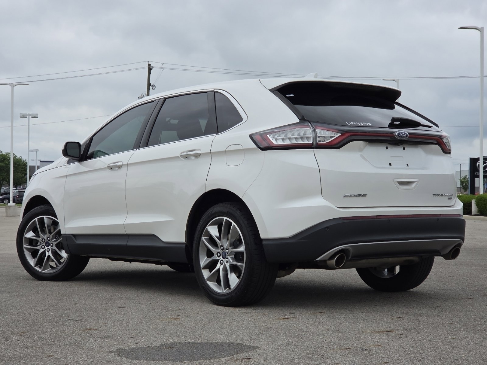 Used 2015 Ford Edge Titanium w/ Equipment Group 301A AWD/4WD image 16