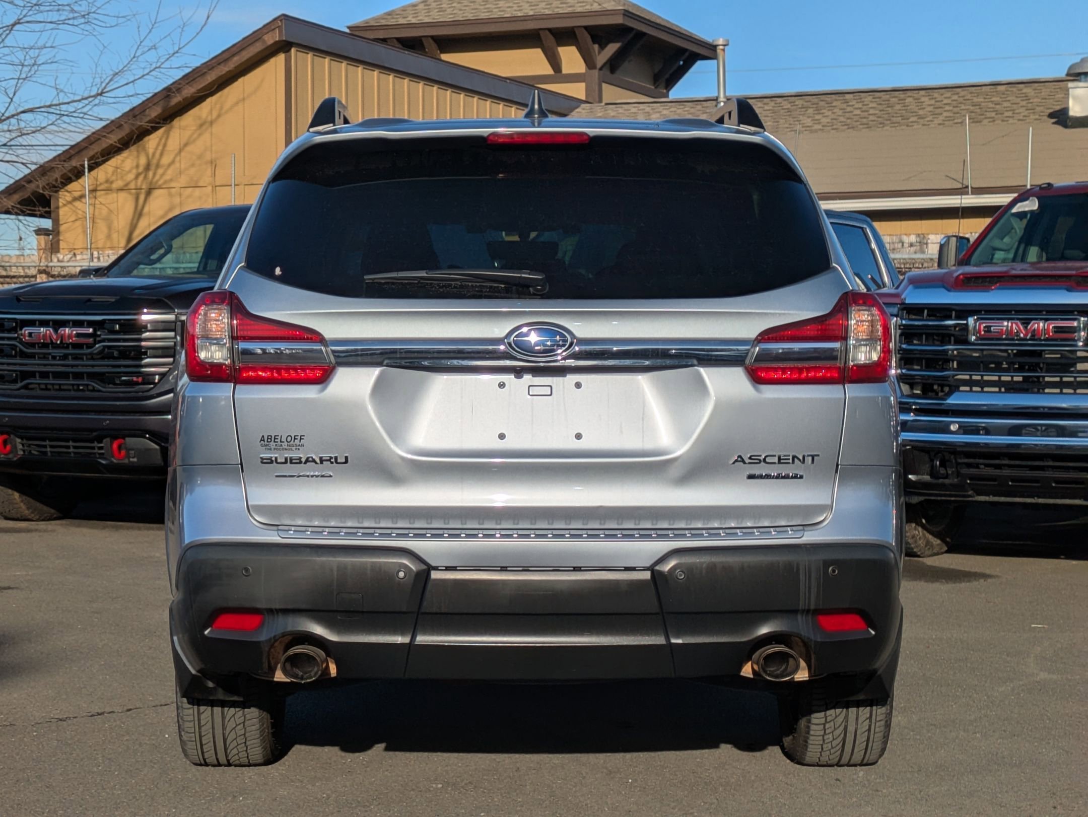 Used 2020 Subaru Ascent Limited w/ Technology Package image 5