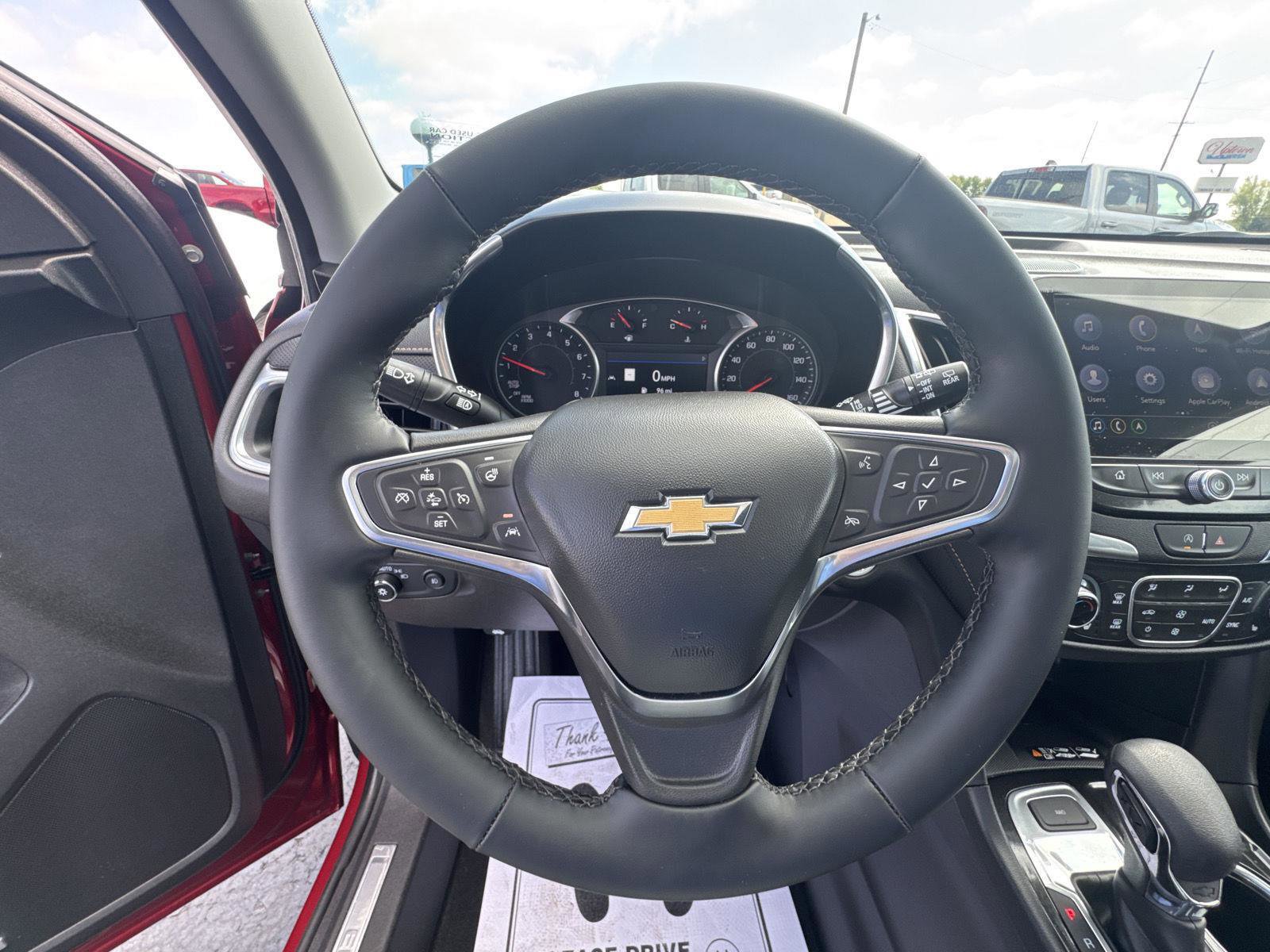 Used 2024 Chevrolet Equinox Premier AWD/4WD image 20