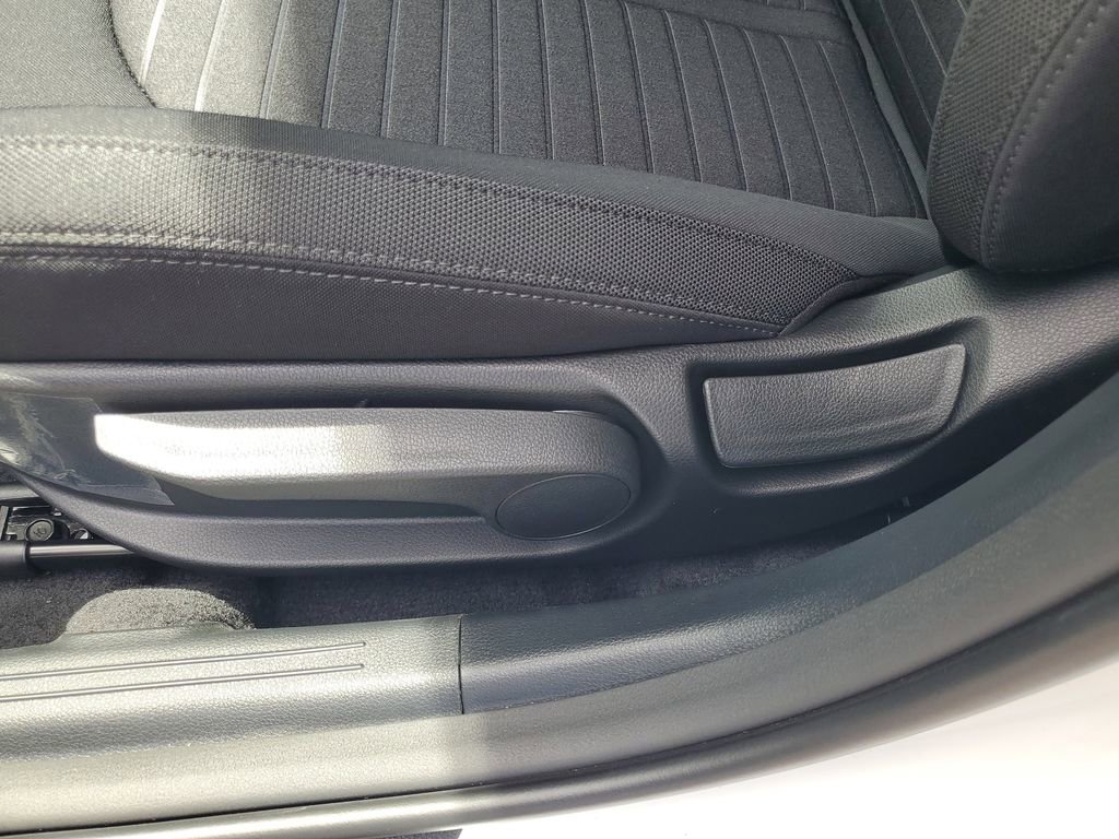 New 2026 Kia K5 LXS FWD image 7